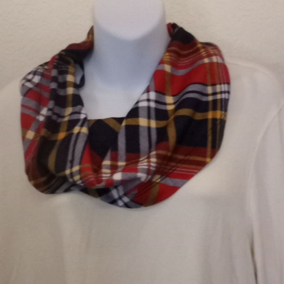 Ali Miles Cowl Neck Tunic with Plaid Trim - Picture 3 of 15